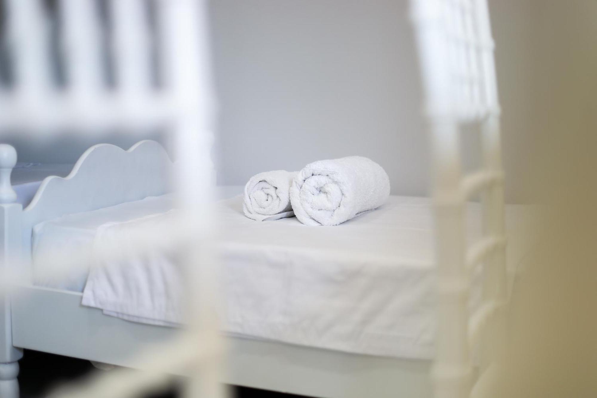 Vila Feliz - Premium Rooms With Free Private Parking Wlora Zewnętrze zdjęcie