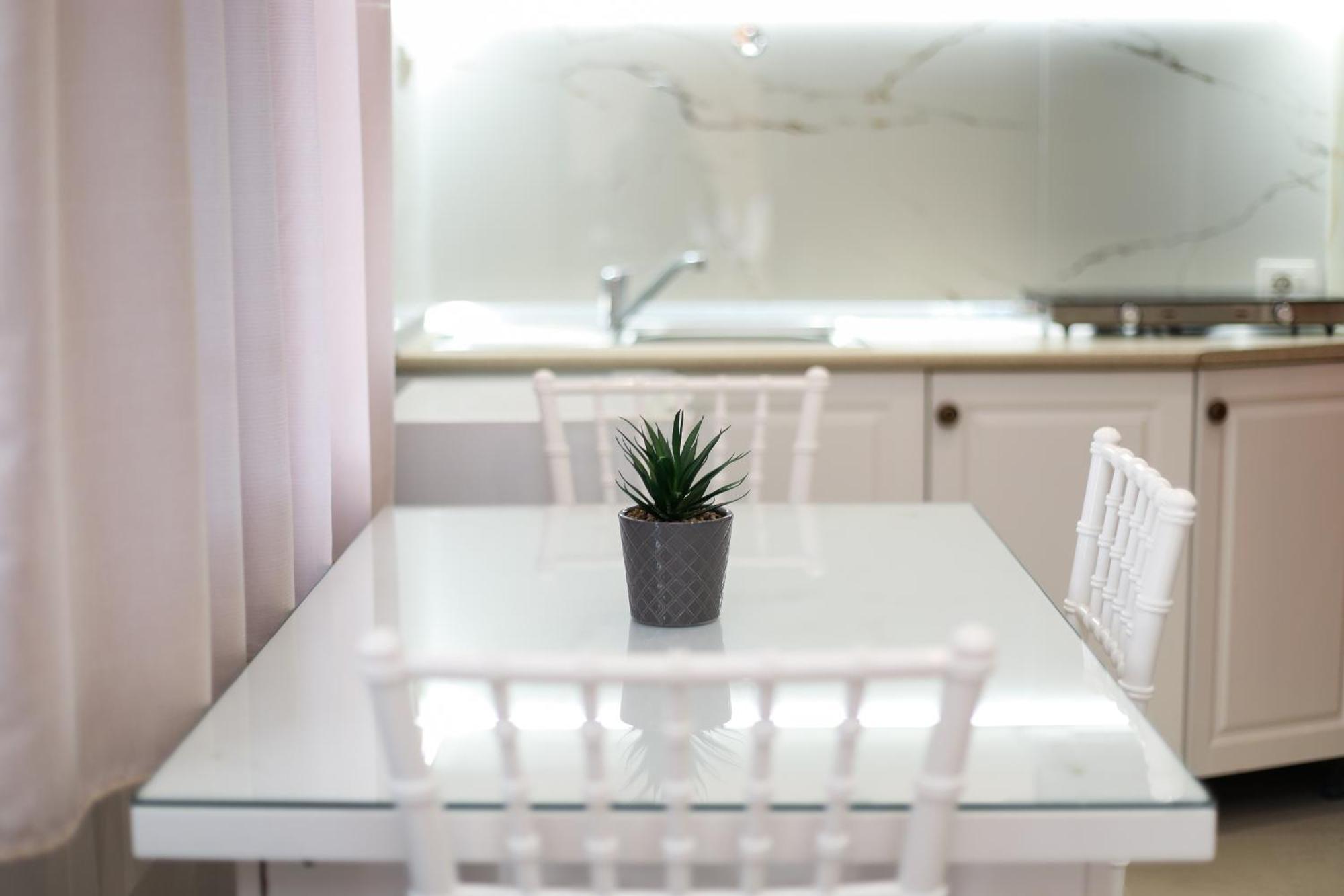 Vila Feliz - Premium Rooms With Free Private Parking Wlora Zewnętrze zdjęcie