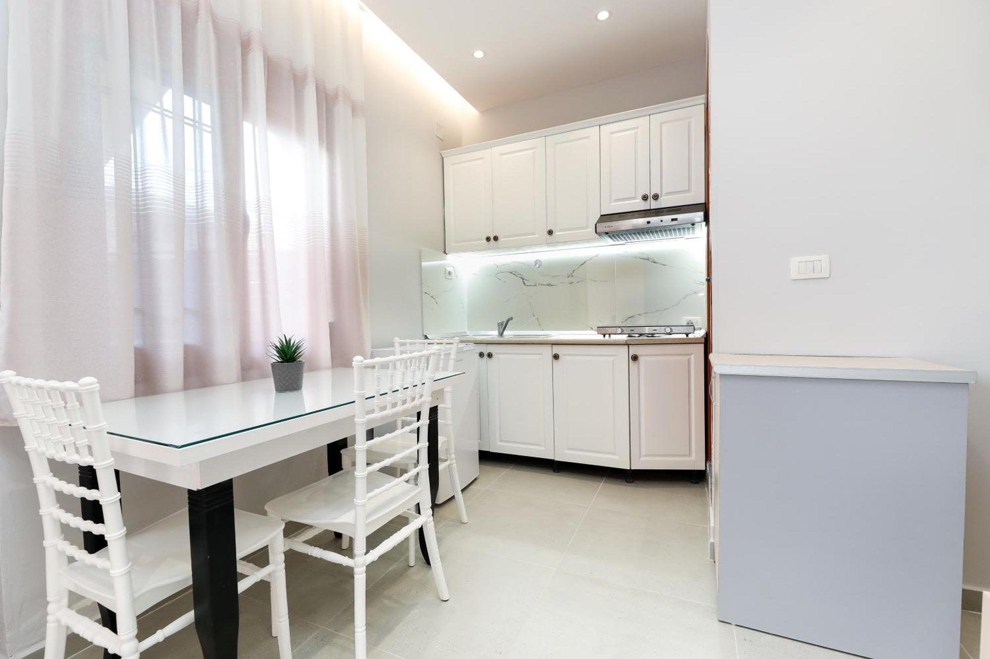 Vila Feliz - Premium Rooms With Free Private Parking Wlora Zewnętrze zdjęcie