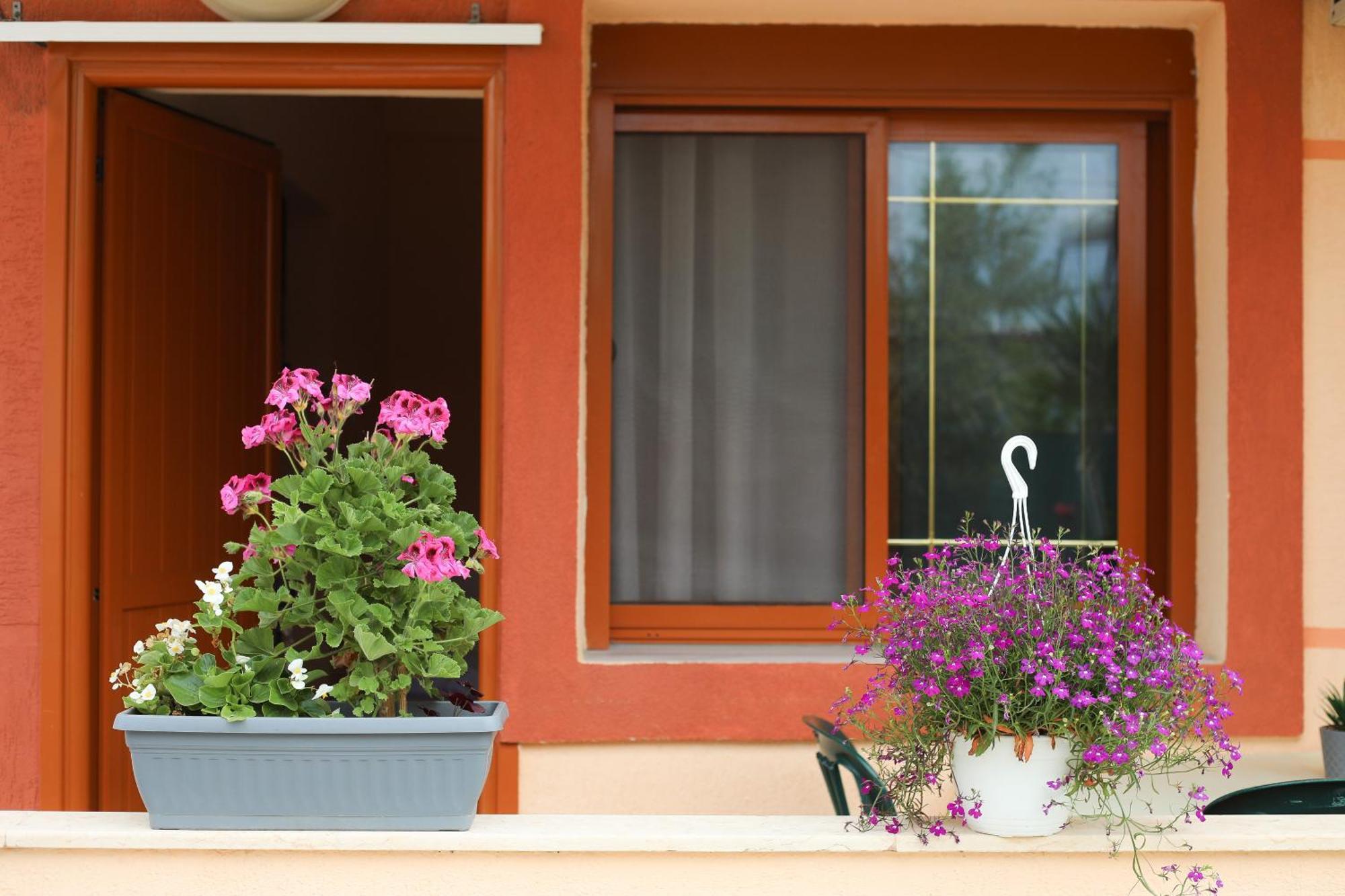 Vila Feliz - Premium Rooms With Free Private Parking Wlora Zewnętrze zdjęcie